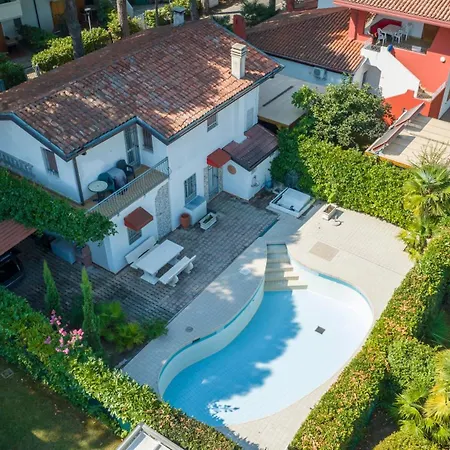 Seiss Villa *